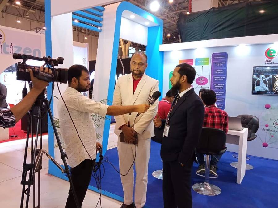 Media coverage at a healthcare expo